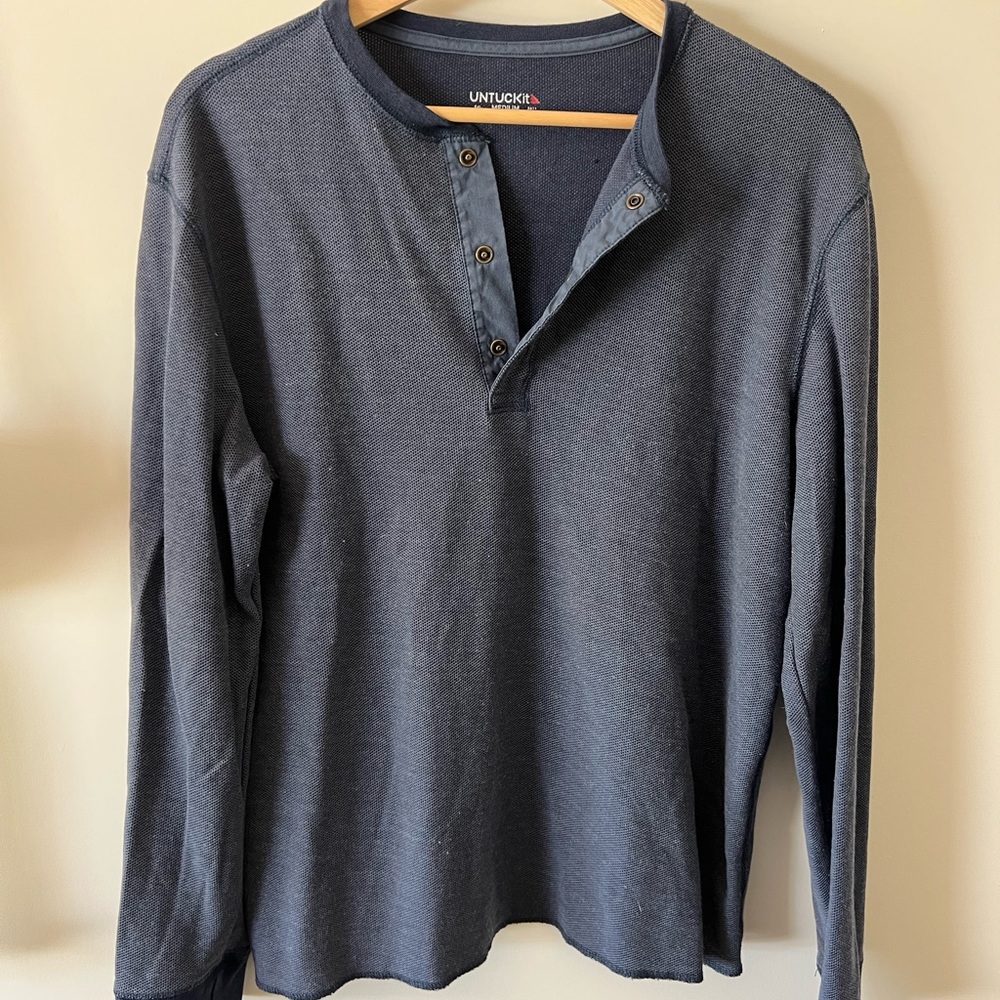 UNTUCKit Henley